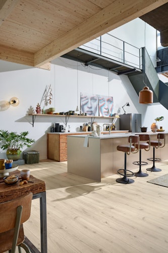 MEISTER Designboden MeisterDesign. comfort DD 600 S 1287 x 220 x 9 mm 7119 Turmeiche cremeweiß Porensynchron-Struktur