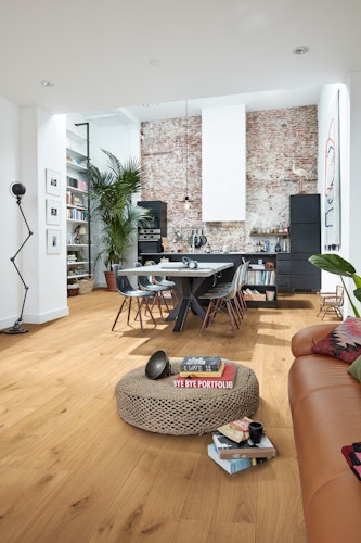 MEISTER Lindura-Holzboden HD 400 Eiche authentic pure gebürstet 8921 - ultramattlackiert 5G Dry®