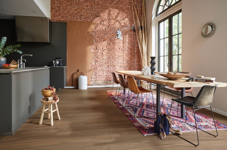 MEISTER Designboden MeisterDesign. comfort DL 600 S 2052 x 219 x 9 mm 7134 Princess Oak dunkel Porensynchron-Struktur