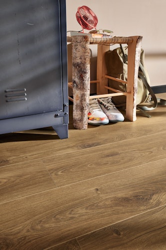 MEISTER Designboden MeisterDesign. comfort DL 600 S 2052 x 219 x 9 mm 7130 Schlosseiche muskat Porensynchron-Struktur