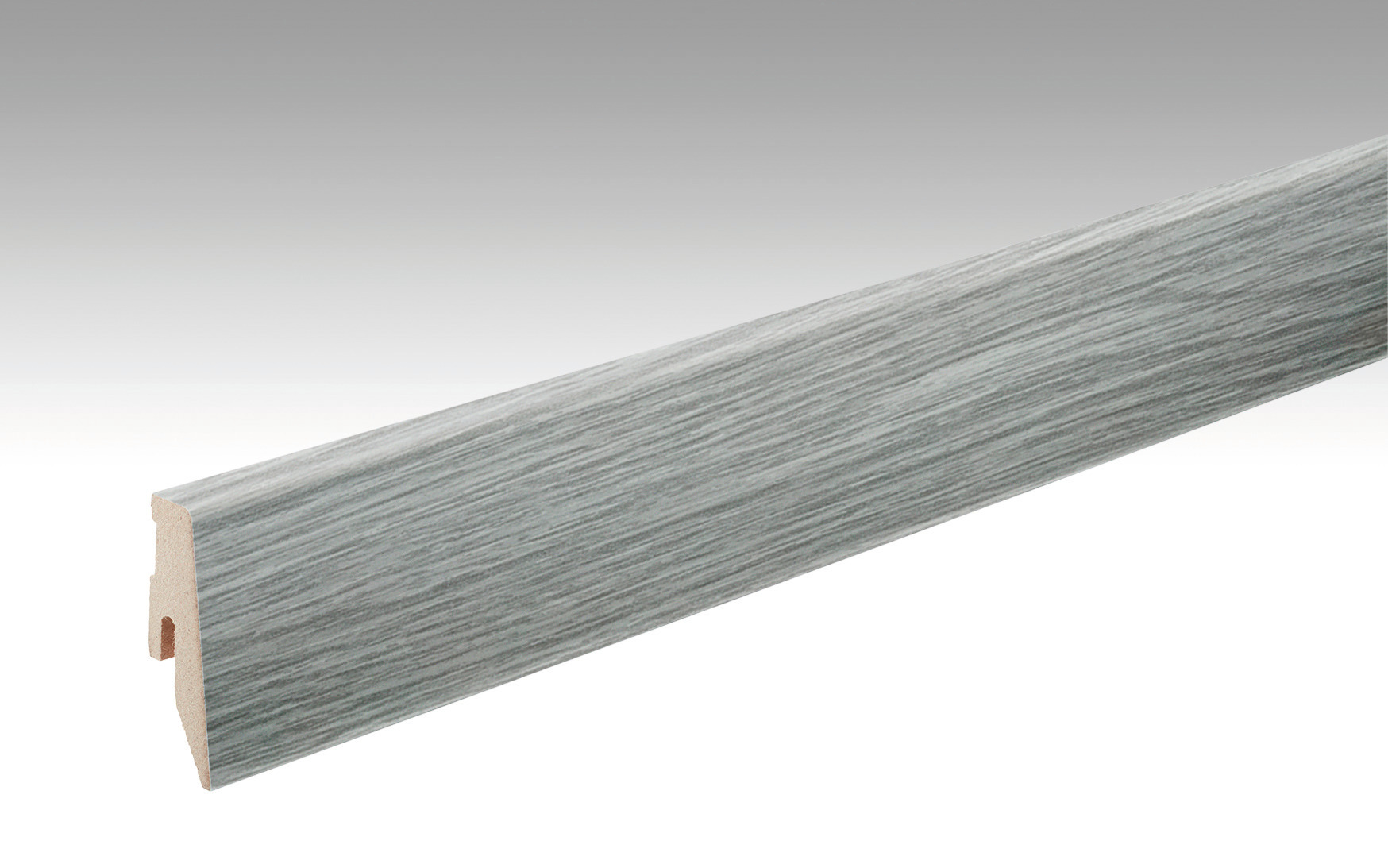 MEISTER Fußleiste Profil 3 PK Eiche grau 6442 für Laminatböden - 2380 x 60 x 20 mm