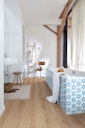 Vorschaubild MEISTER Designboden MeisterDesign. comfort DD 600 S  Stieleiche natur 6983 - 1287 mm