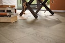Vorschaubild MEISTER Designboden MeisterDesign. comfort DL 600 S 2052 x 219 x 9 mm 7140 Eiche Merino grau Porensynchron-Struktur