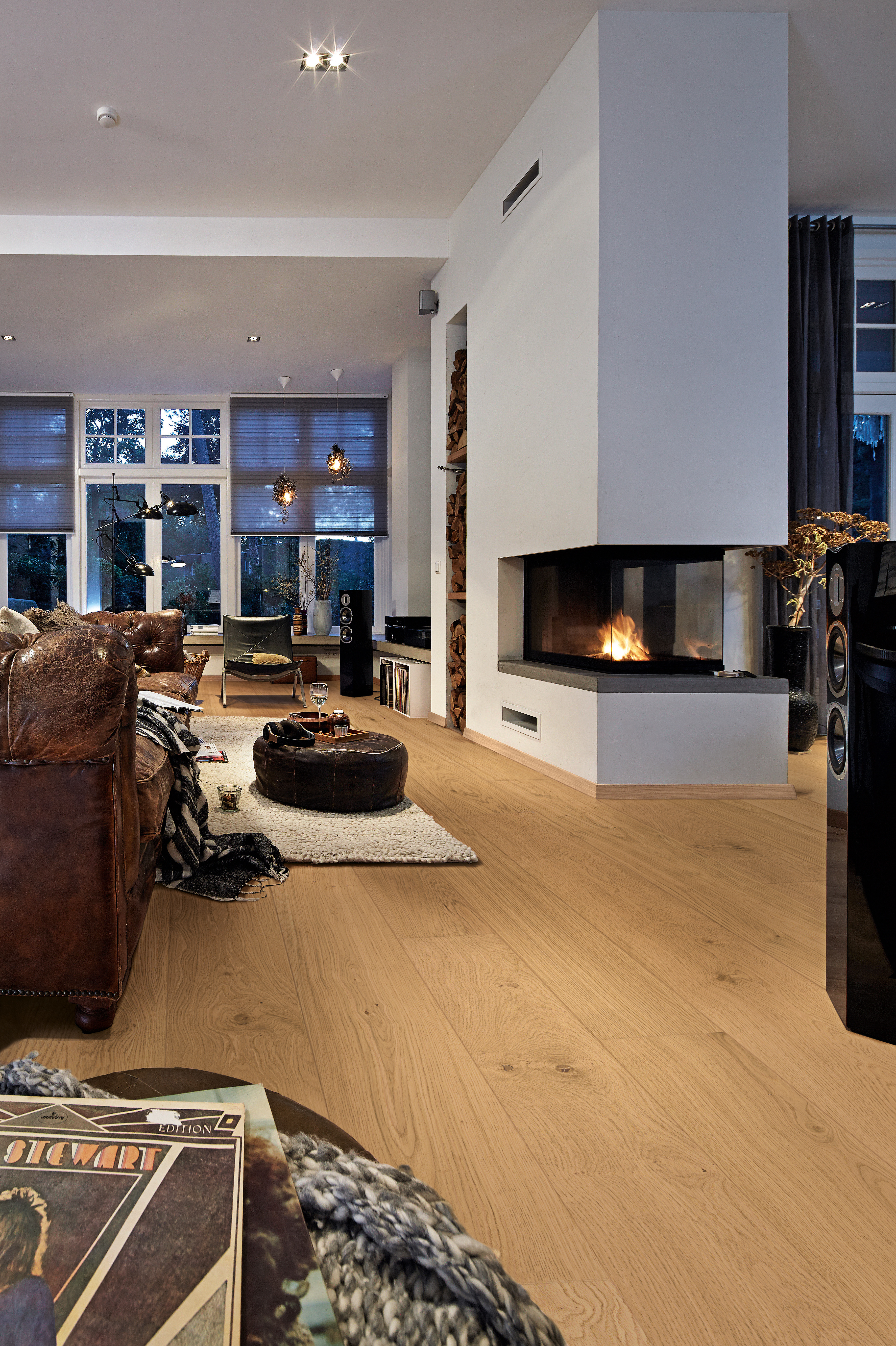 MEISTER Lindura-Holzboden HD 400 Eiche lebhaft pure gebürstet 8936 - ultramattlackiert 5G Dry®